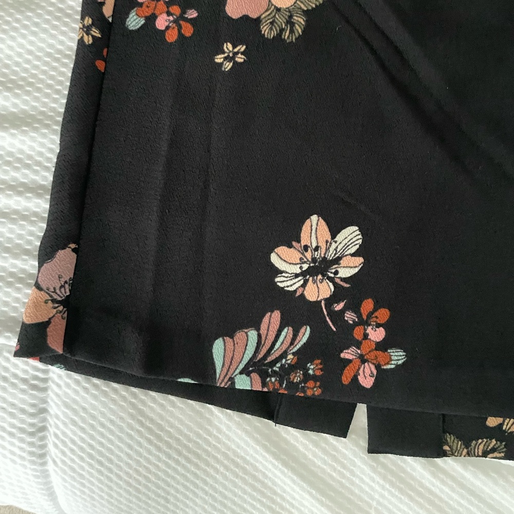 Floral midi skirt - Picture 3 of 8